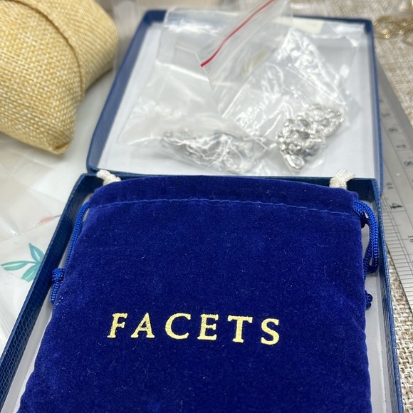 Vintage FACETS Sterling Silver Chandelier Earrings & Pendant Set w/ Pouches - Picture 3 of 11